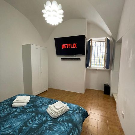Blue Iris Home Sanremo Dış mekan fotoğraf